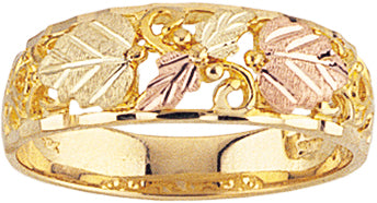 Black Hills Gold Men's Grape Vine Band - Wall Drug Store