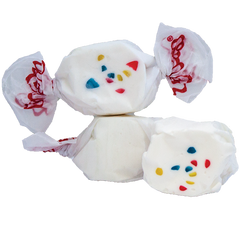 Frosted Cupcake Salt Water Taffy (1 lb.) - Wall Drug Store